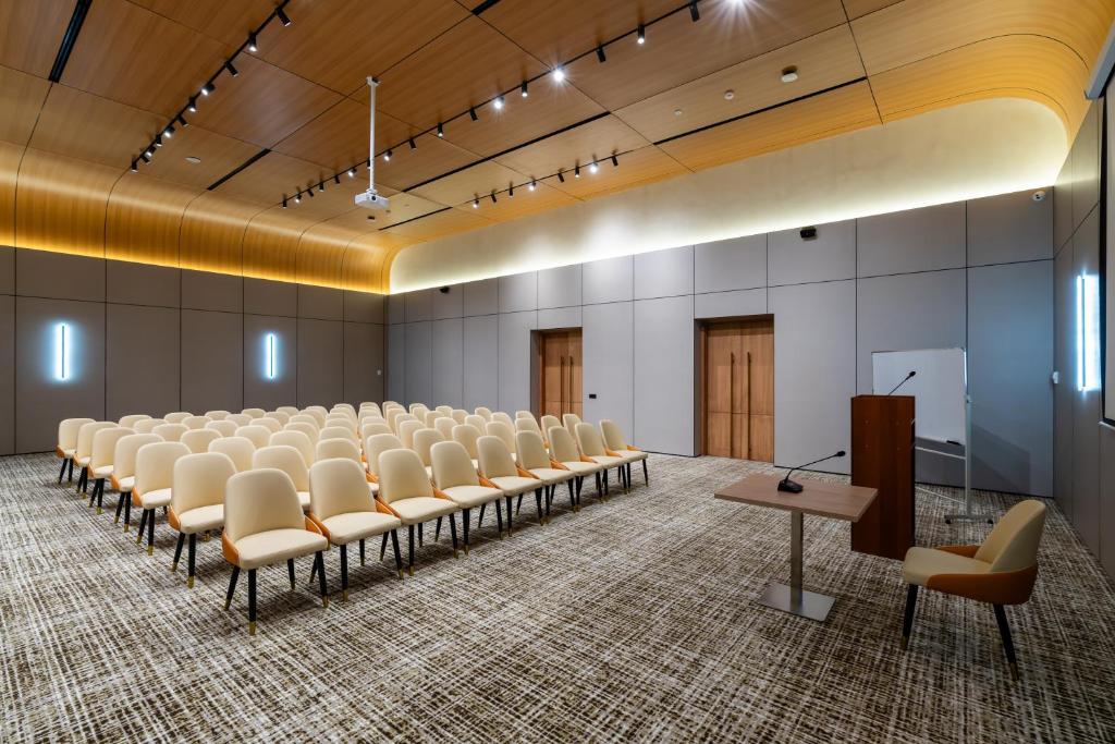 Renion Almaty — Конференции — Фото 3