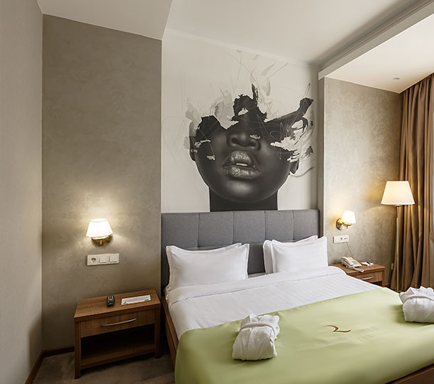 Renion Hills — King Suite